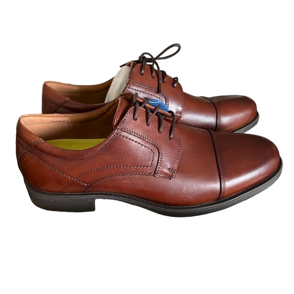 Florsheim MIDTOWN Cap Toe Oxford in Cognac Brown Men’s Size 8